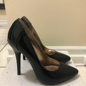 Size 4 stiletto